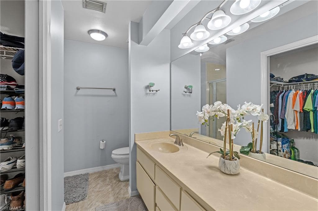 159 Bristol Ln B, Naples, FL 34112-18
