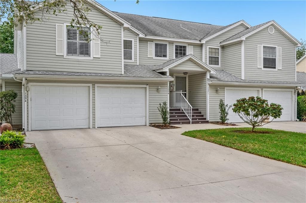 159 Bristol Ln B, Naples, FL 34112-1