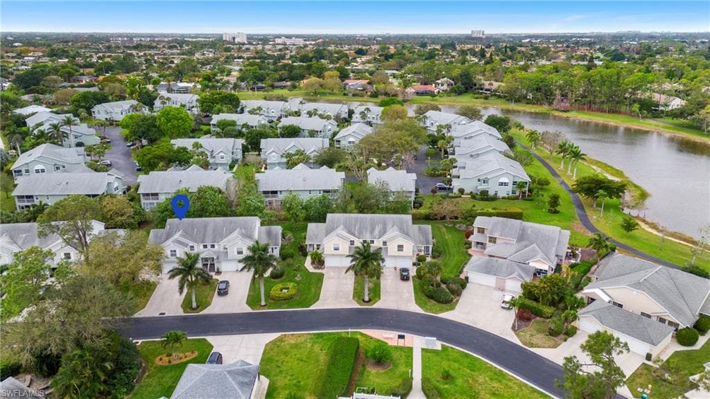 159 Bristol Ln B, Naples, FL 34112-25