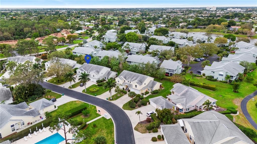 159 Bristol Ln B, Naples, FL 34112-28