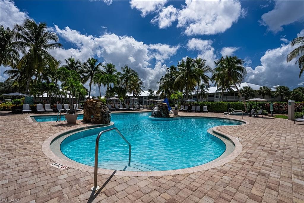 7895 Mahogany Run Ln 1426, Naples, FL 34113-20