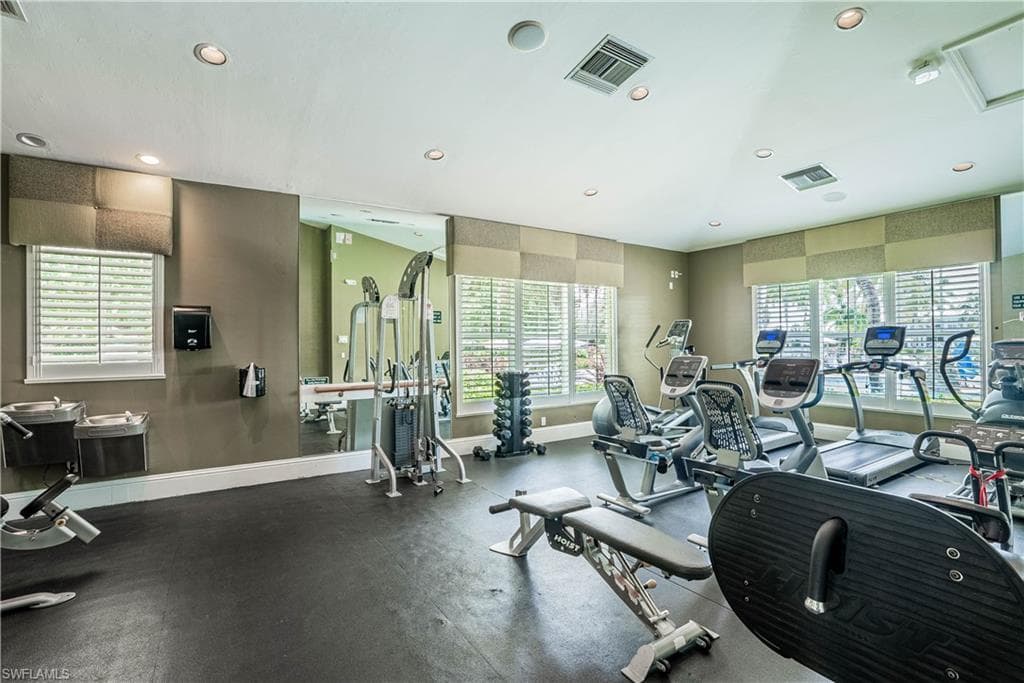 7895 Mahogany Run Ln 1426, Naples, FL 34113-25