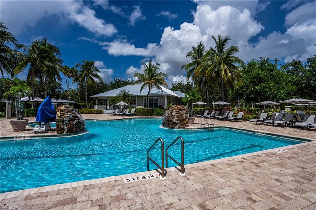 7895 Mahogany Run Ln 1426, Naples, FL 34113-29