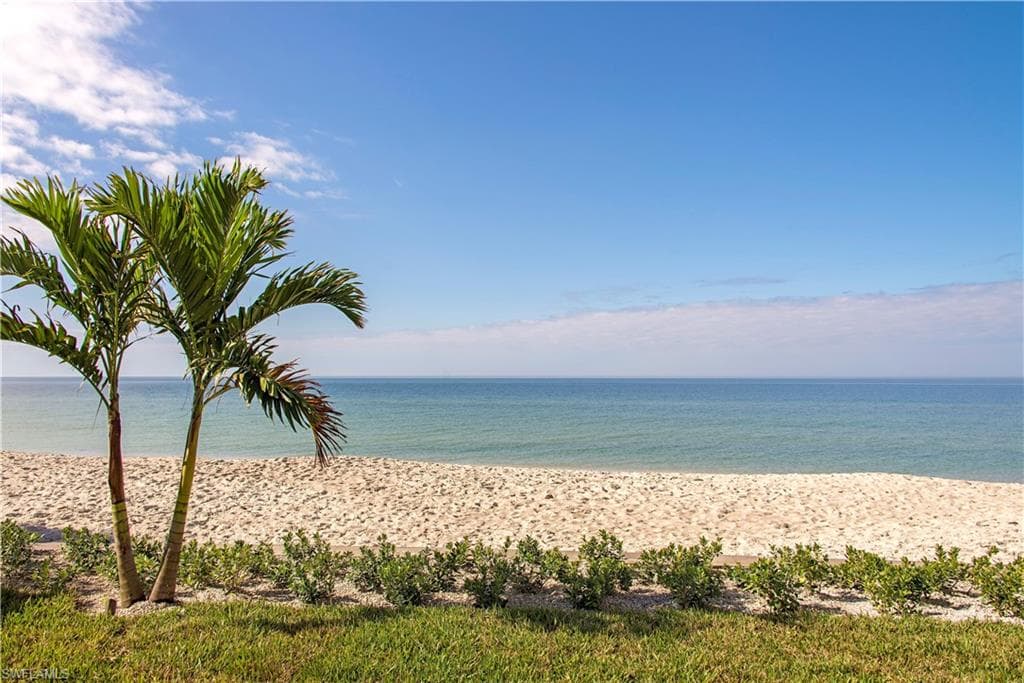3483 Gulf Shore Blvd N 406, Naples, FL 34103-26