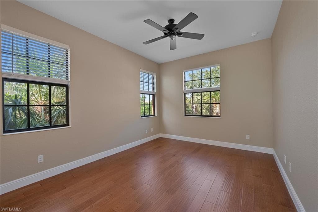 8945 Malibu St 206, Naples, FL 34113-11
