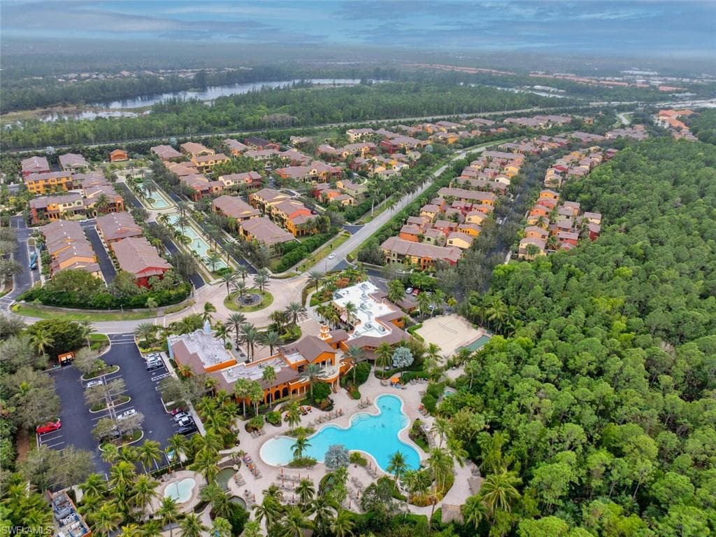 8945 Malibu St 206, Naples, FL 34113-16