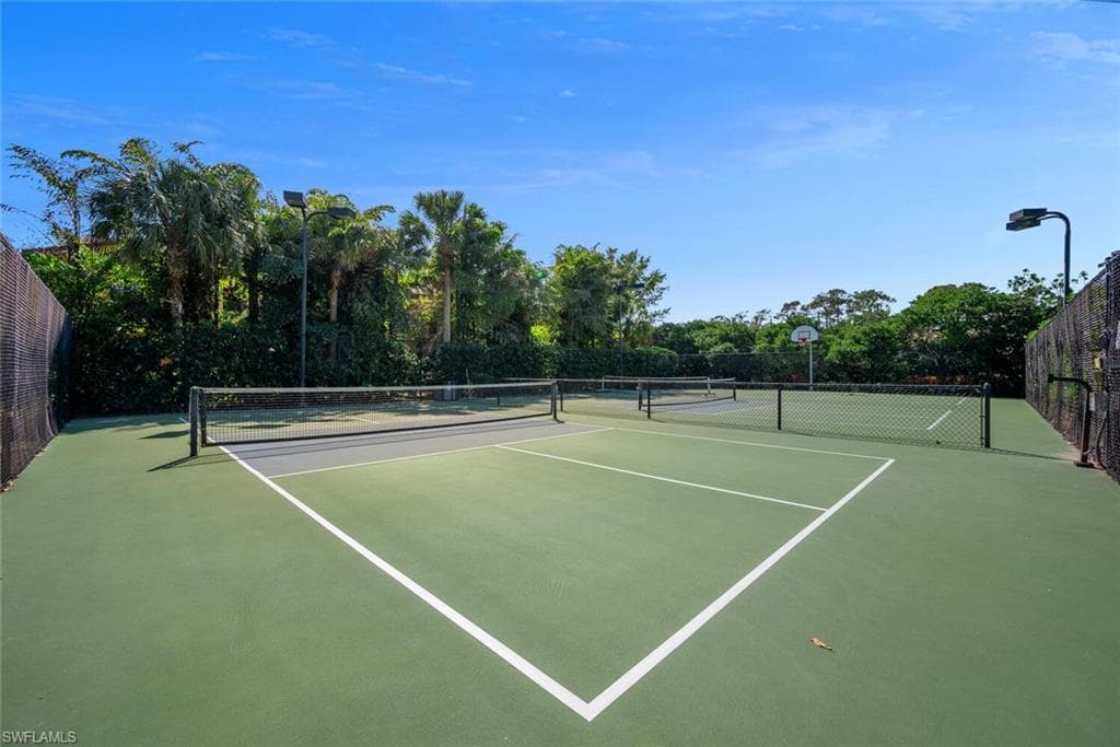 8945 Malibu St 206, Naples, FL 34113-20