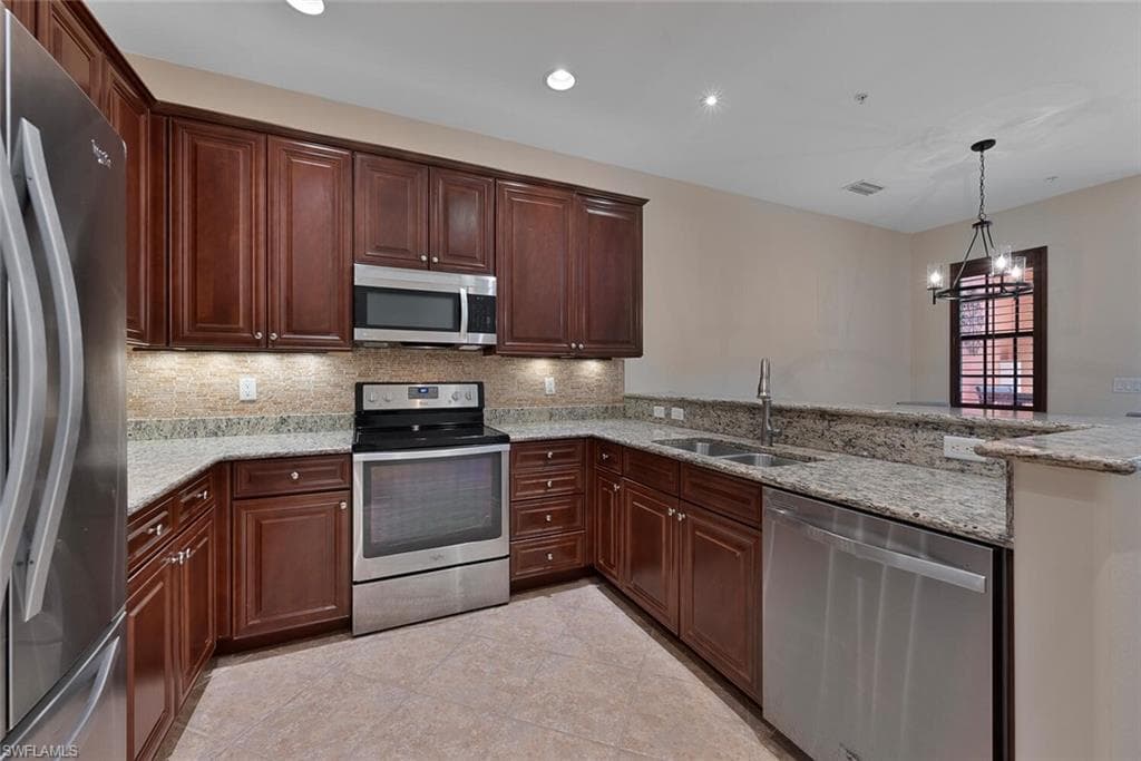 8945 Malibu St 206, Naples, FL 34113-6