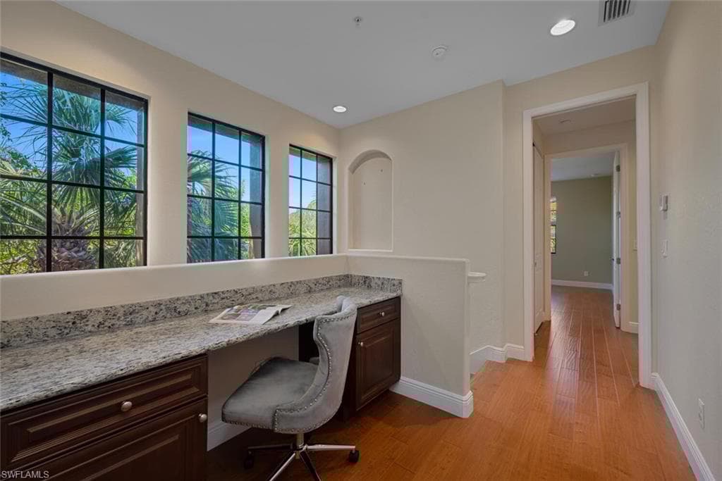 8945 Malibu St 206, Naples, FL 34113-8