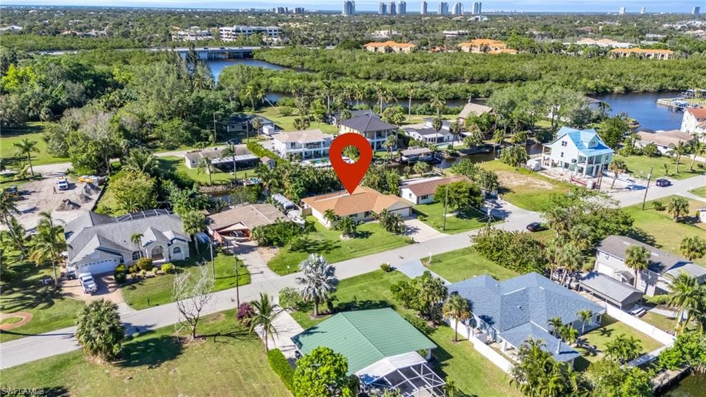 27297 Buccaneer Dr, Bonita Springs, FL 34135-36
