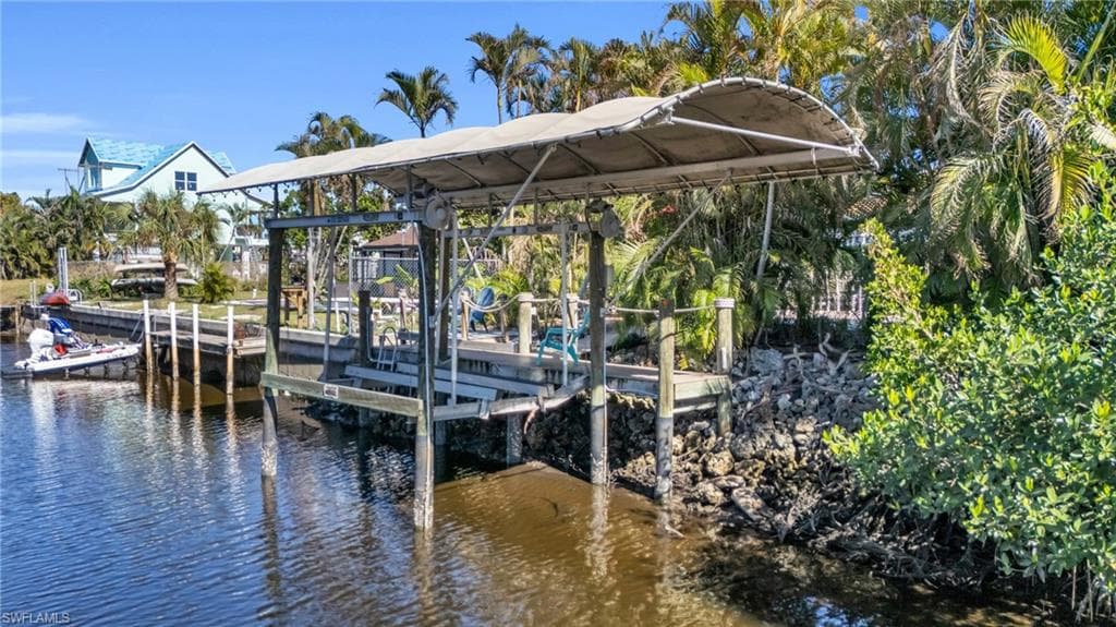 27297 Buccaneer Dr, Bonita Springs, FL 34135-37