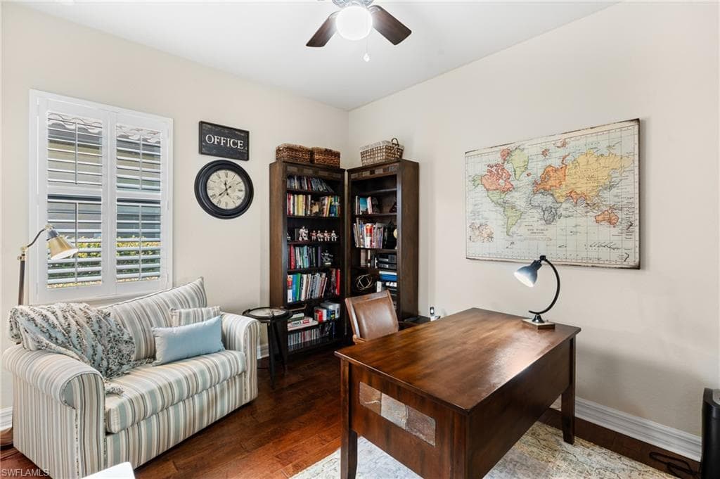 12643 Kinross Ln, Naples, FL 34120-23