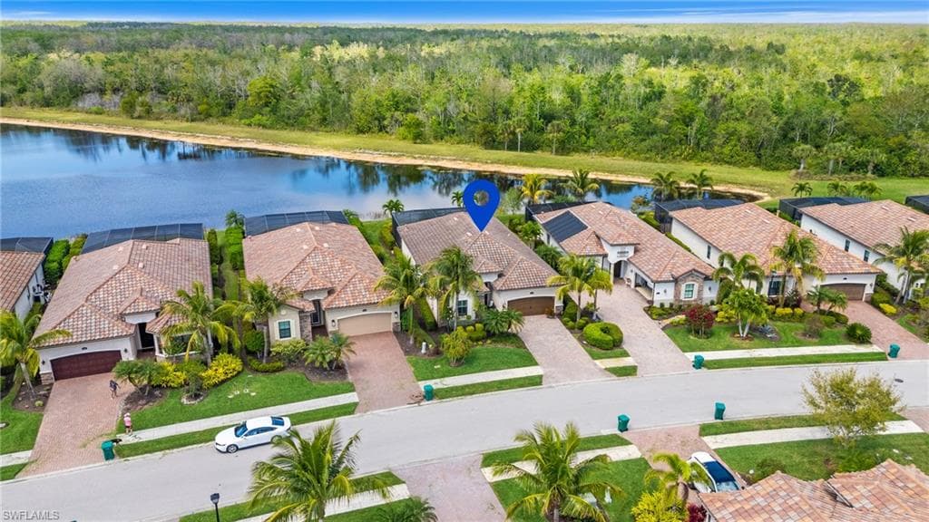 12643 Kinross Ln, Naples, FL 34120-3