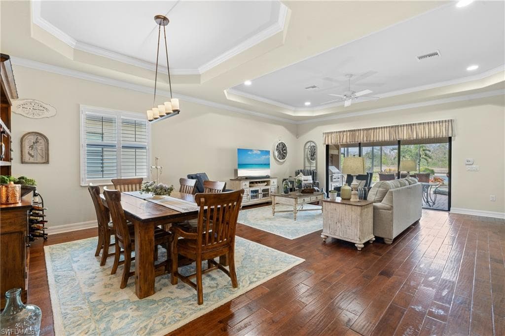 12643 Kinross Ln, Naples, FL 34120-5