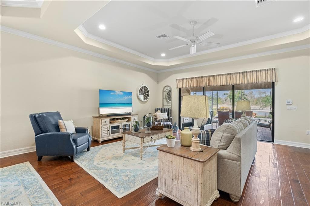 12643 Kinross Ln, Naples, FL 34120-6