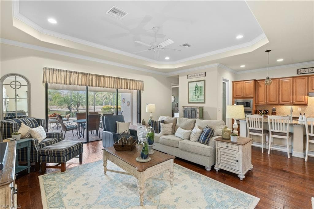 12643 Kinross Ln, Naples, FL 34120-7