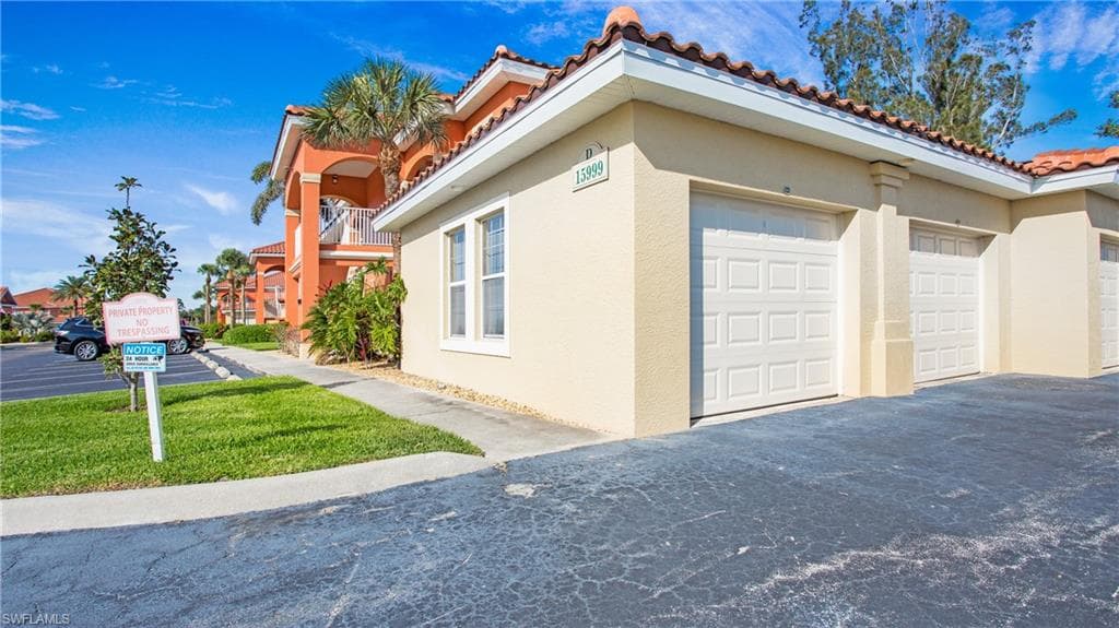 15999 Mandolin Bay Dr 204, Fort Myers, FL 33908-25