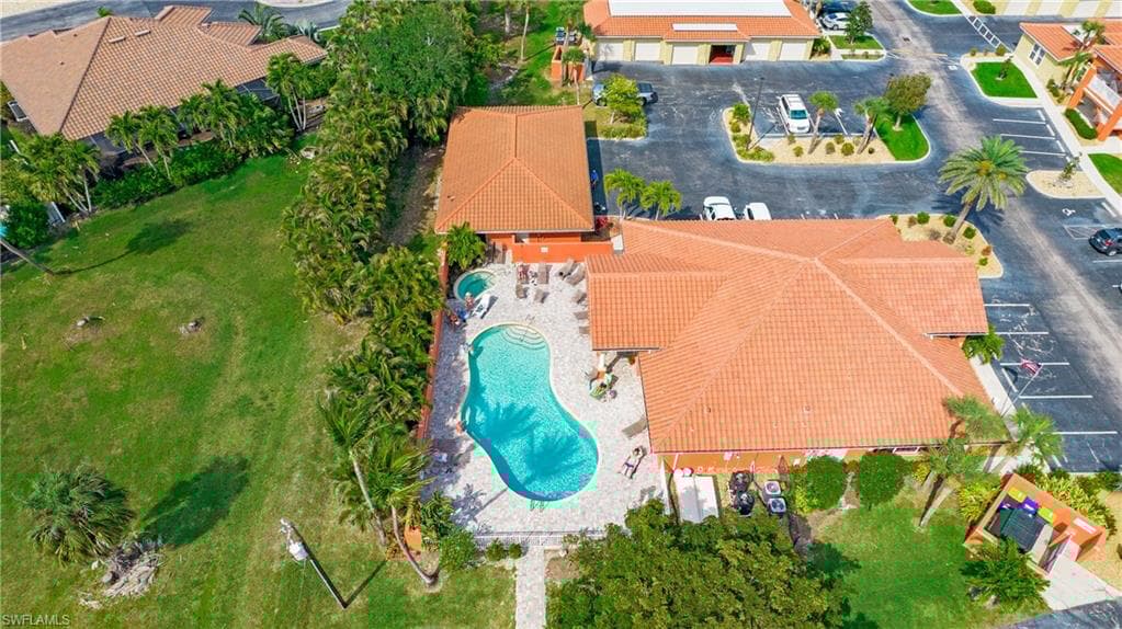 15999 Mandolin Bay Dr 204, Fort Myers, FL 33908-27