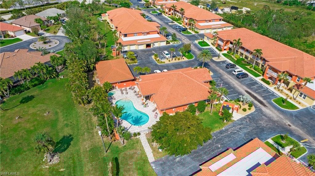15999 Mandolin Bay Dr 204, Fort Myers, FL 33908-28