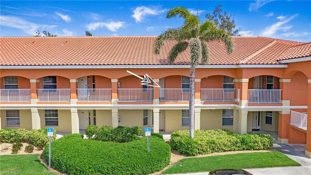 15999 Mandolin Bay Dr 204, Fort Myers, FL 33908-32
