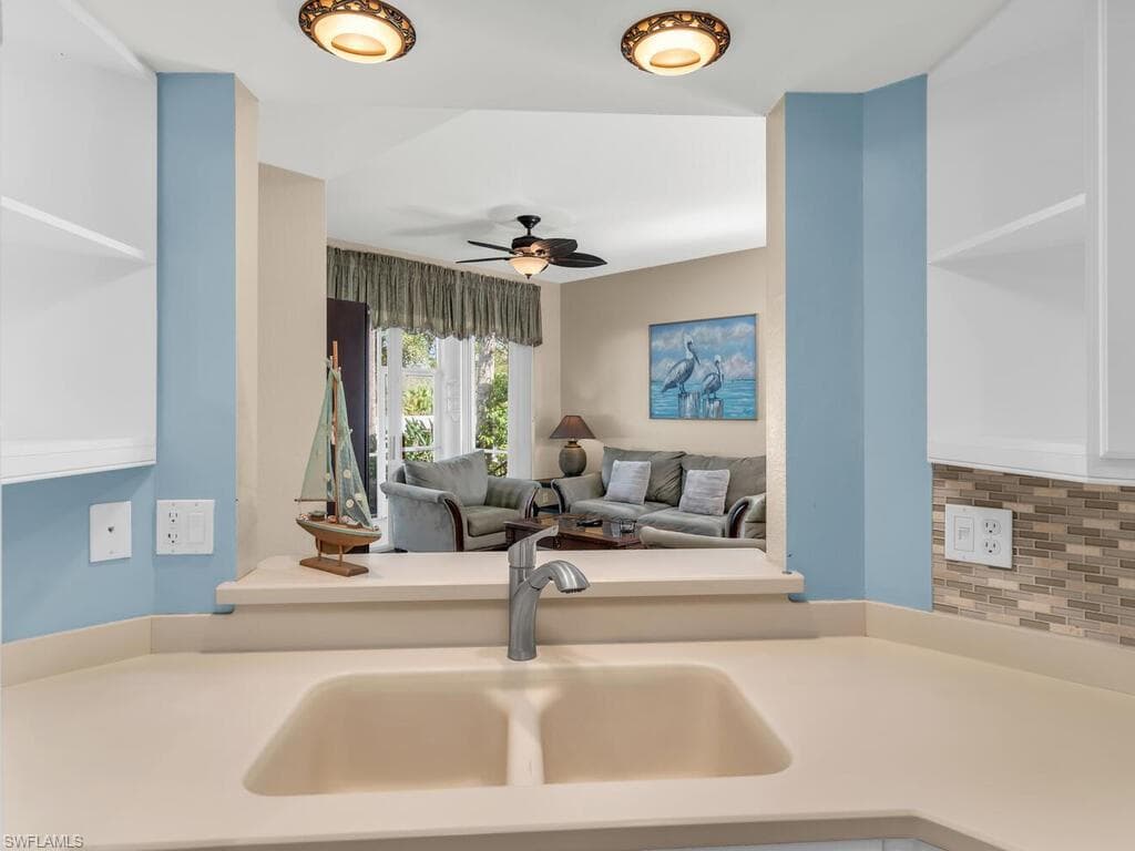25058 Peacock Ln 102, Naples, FL 34114-16