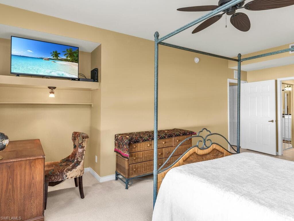 25058 Peacock Ln 102, Naples, FL 34114-18