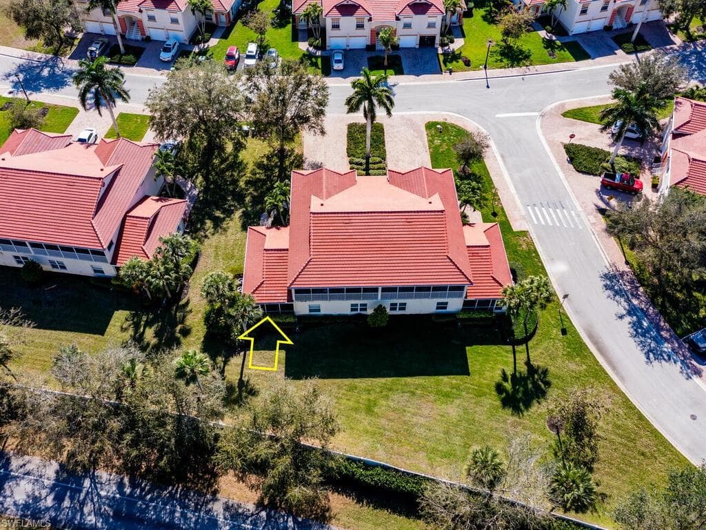 25058 Peacock Ln 102, Naples, FL 34114-29