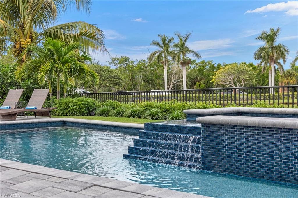 211 San Mateo Dr, Bonita Springs, FL 34134-39