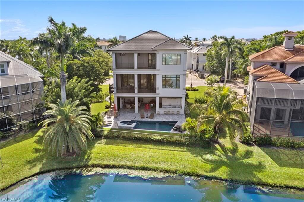 211 San Mateo Dr, Bonita Springs, FL 34134-44