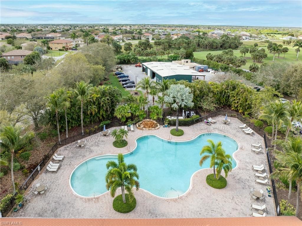 1769 Birdie Dr, Naples, FL 34120-33