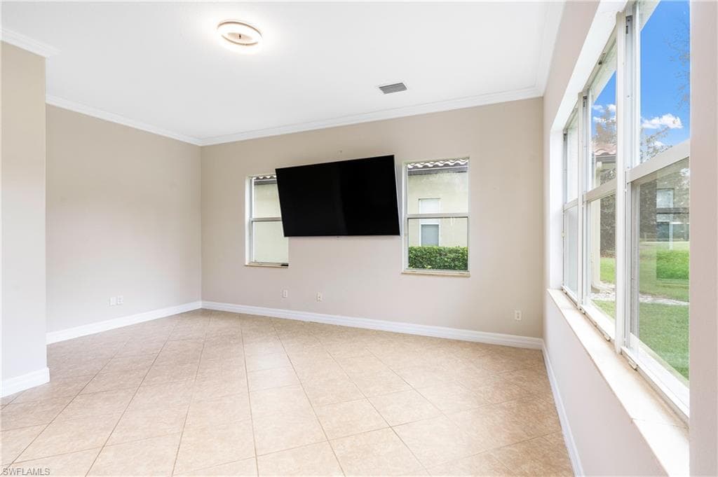 1769 Birdie Dr, Naples, FL 34120-7