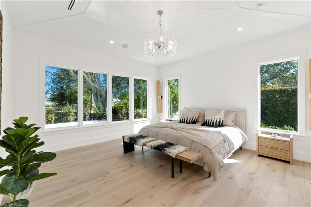 565 Whispering Pine Ln, Naples, FL 34103-24