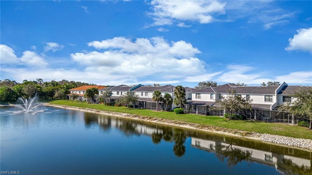 15064 Summit Place Cir, Naples, FL 34119-28