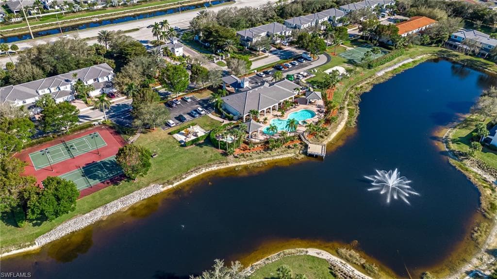15064 Summit Place Cir, Naples, FL 34119-29