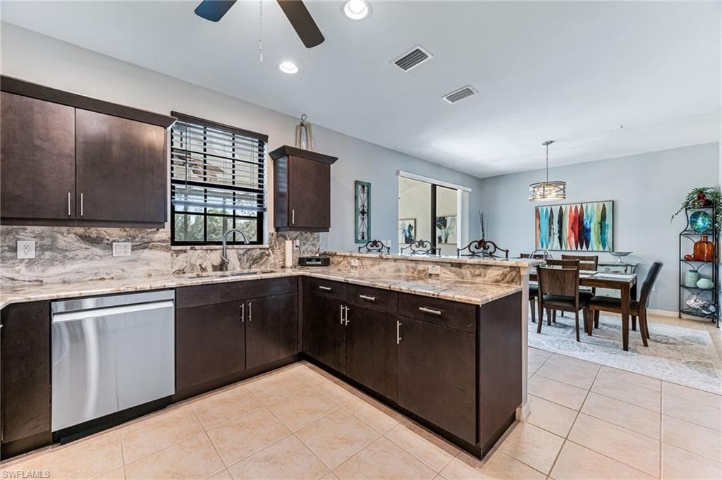 15064 Summit Place Cir, Naples, FL 34119-8
