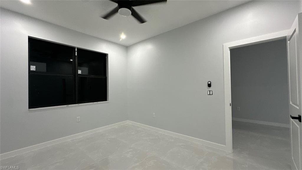 1314 14th Ave, Cape Coral, FL 33993-27