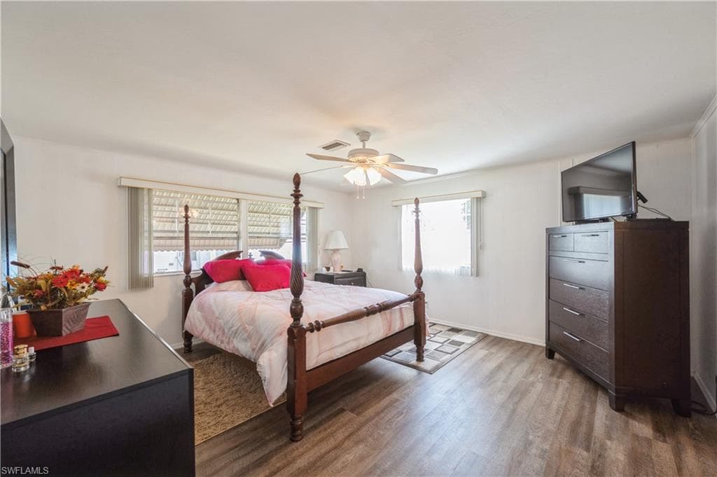 3192 Pluto Cir, North Fort Myers, FL 33903-15