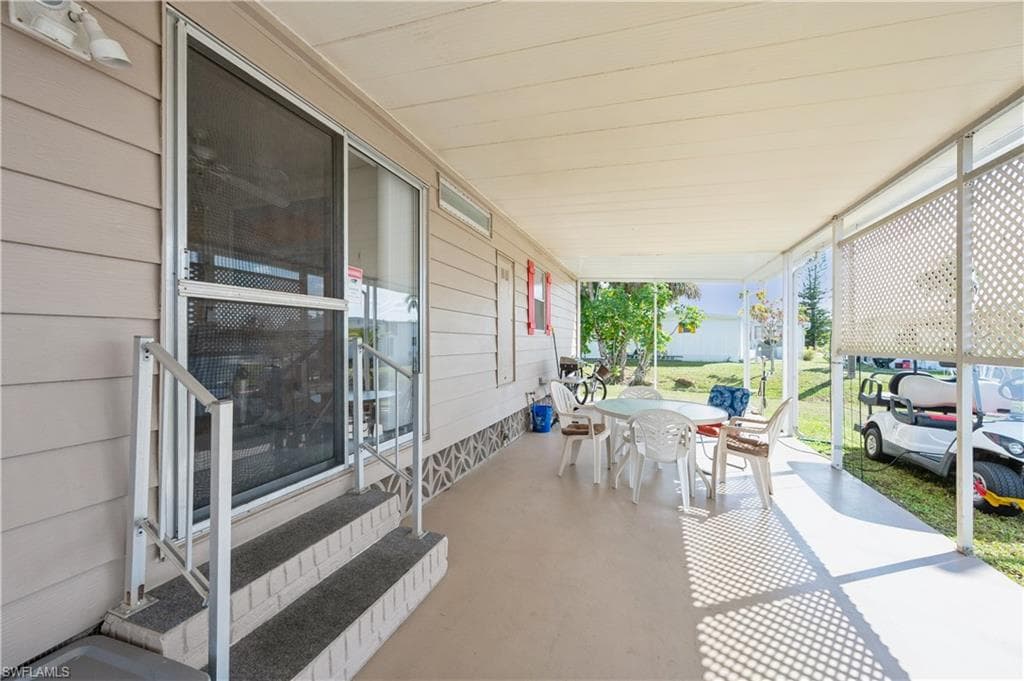 3192 Pluto Cir, North Fort Myers, FL 33903-5