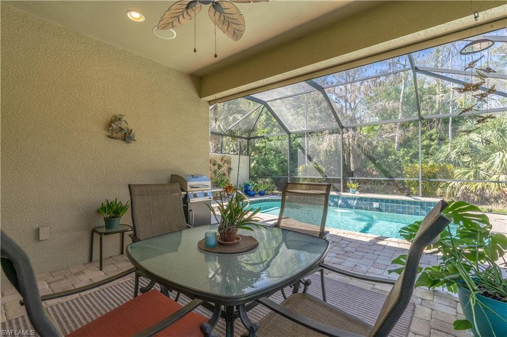 7167 Live Oak Dr, Naples, FL 34114-15
