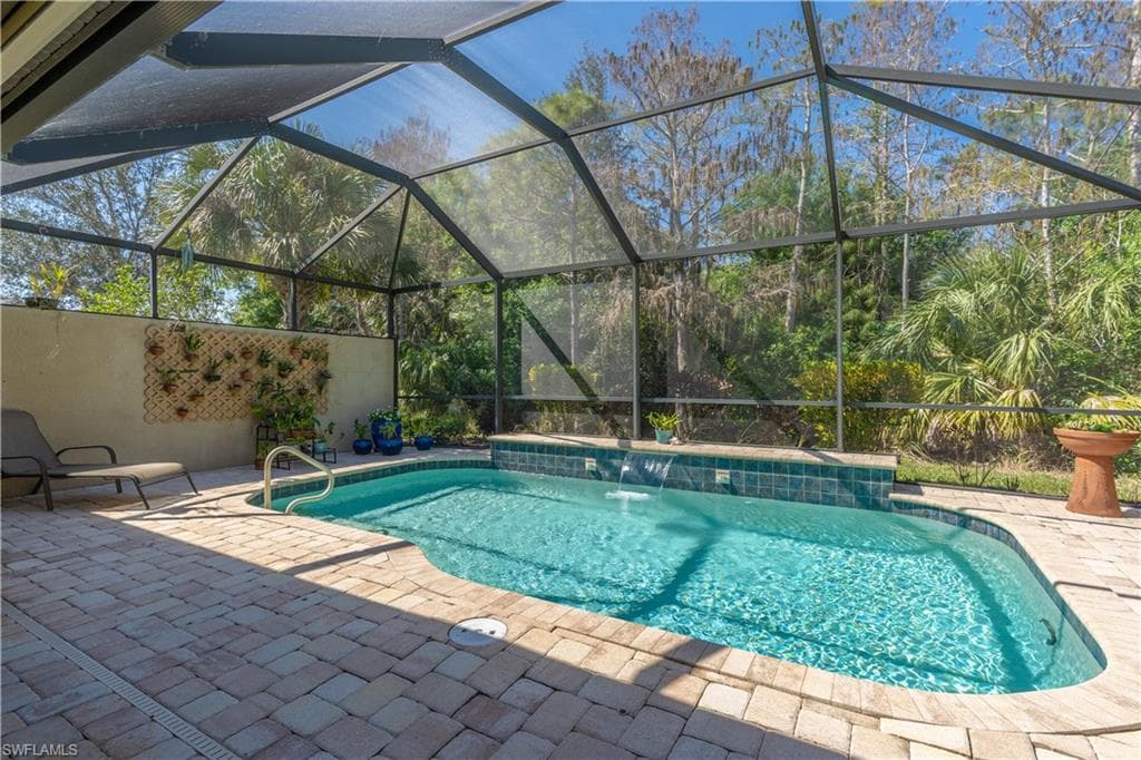 7167 Live Oak Dr, Naples, FL 34114-18