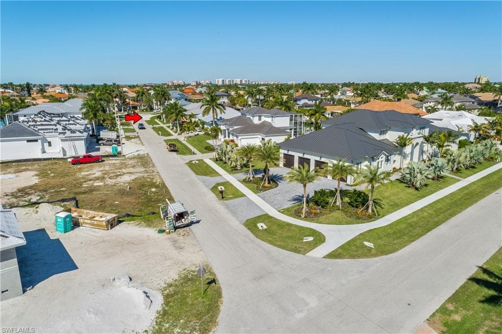 674 Cameo Ct, Marco Island, FL 34145-9
