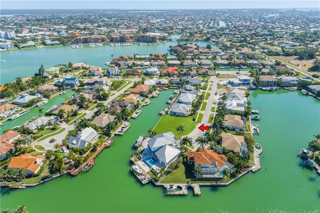 674 Cameo Ct, Marco Island, FL 34145-13