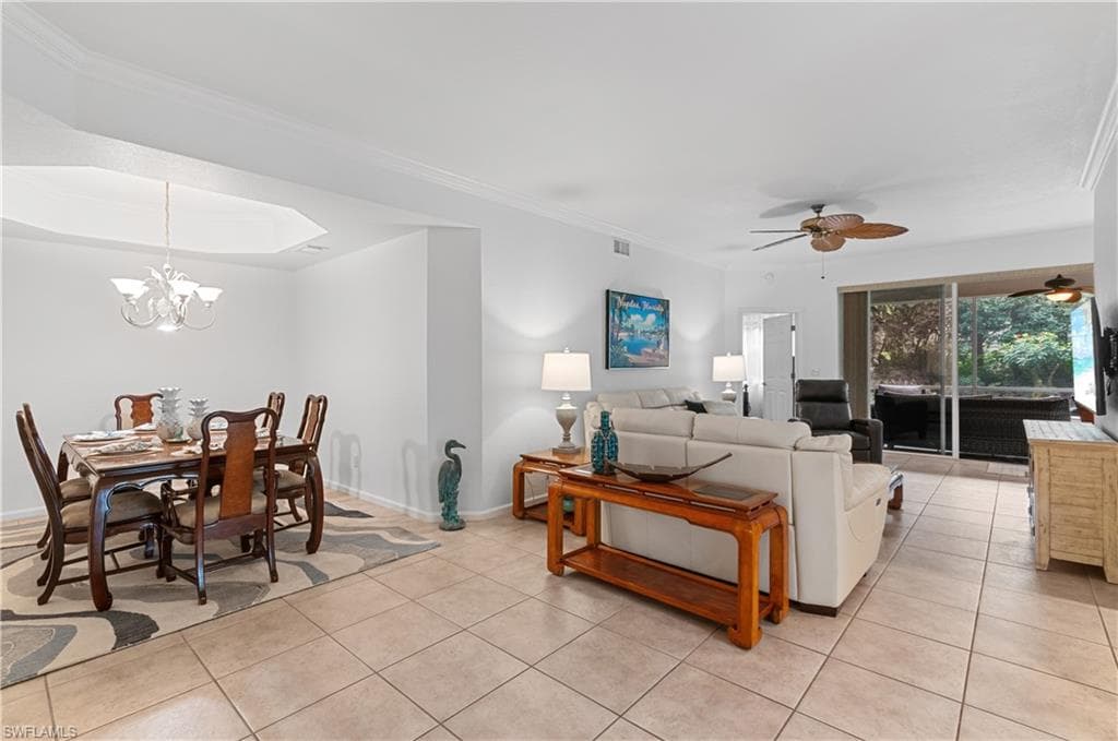 7114 Wild Forest Ct 102, Naples, FL 34109-9
