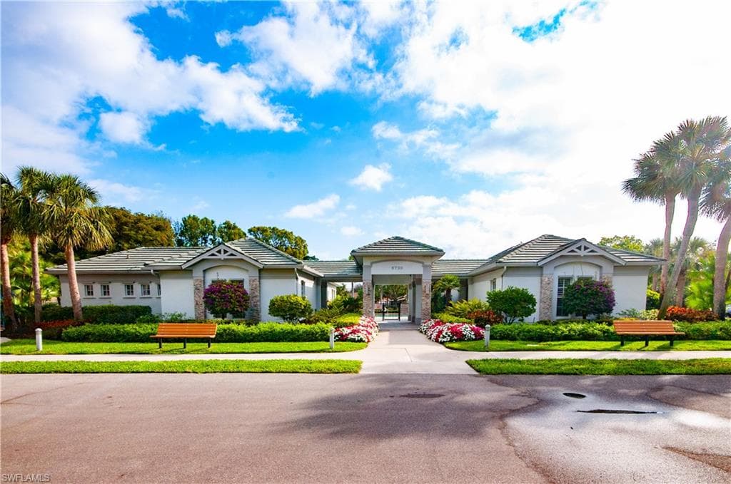 7114 Wild Forest Ct 102, Naples, FL 34109-29
