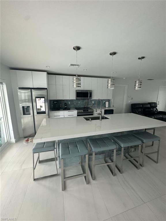 139 San Salvador St, Naples, FL 34113-6