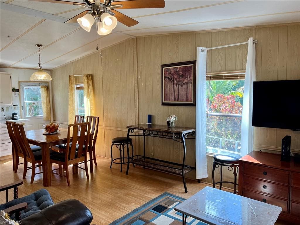 101 Lime Key Ln, Naples, FL 34114-20
