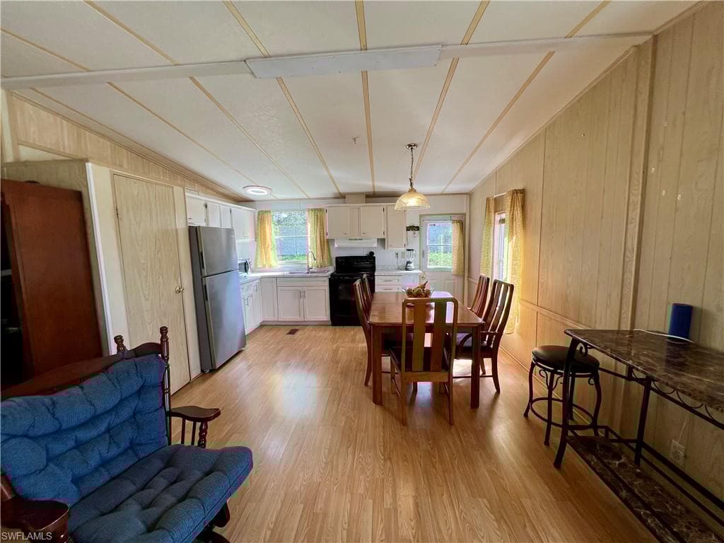 101 Lime Key Ln, Naples, FL 34114-21