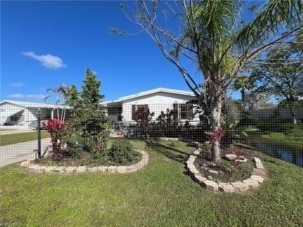 101 Lime Key Ln, Naples, FL 34114-4