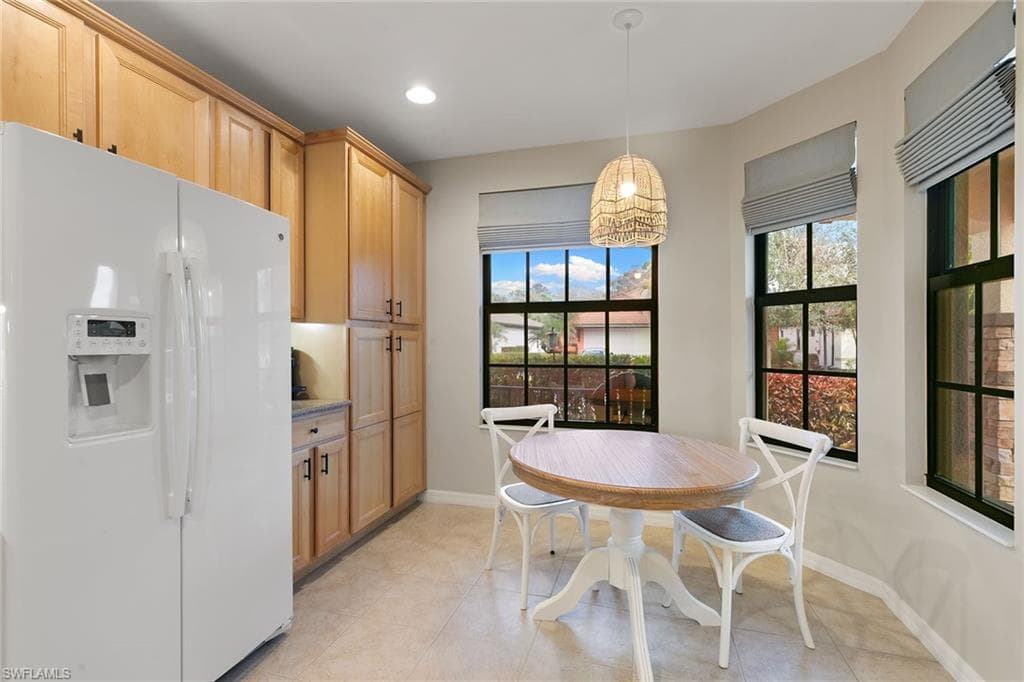 1244 Manado Dr, Naples, FL 34113-14