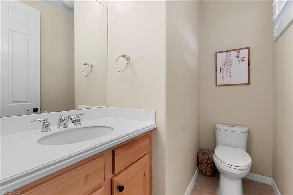 1244 Manado Dr, Naples, FL 34113-17